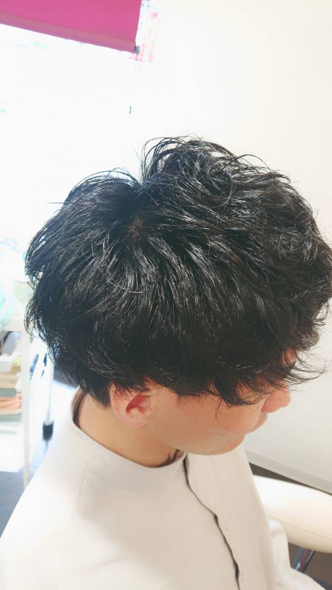 ヘアスタイル 髪が硬い人にオススメ ゆるスパイラルパーマ Hana 佐賀県 佐賀市のヘアサロン 美容室の検索 予約は佐賀 Be