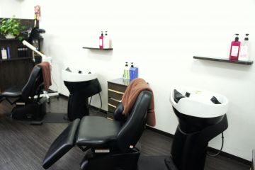 Capri Renew Hair Field 佐賀県 鳥栖市周辺のヘアサロン 美容室の検索 予約は佐賀 Be